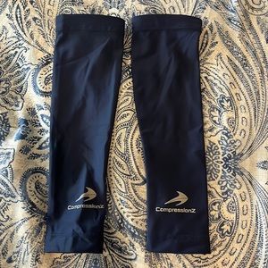 Compression sleeves